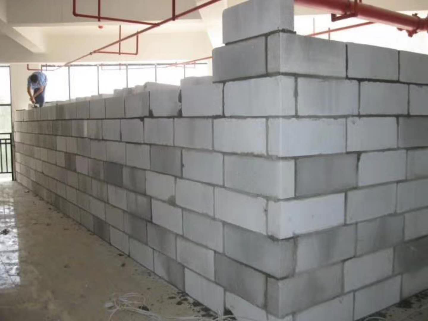 深泽蒸压加气混凝土砌块承重墙静力和抗震性能的研究